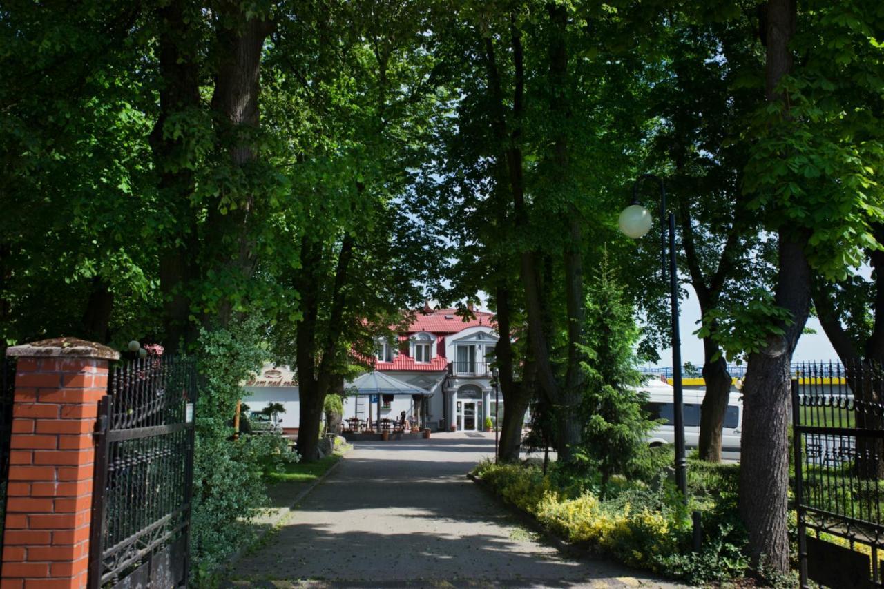 Отель Dom Nad Rzeka Skwierzyna Экстерьер фото